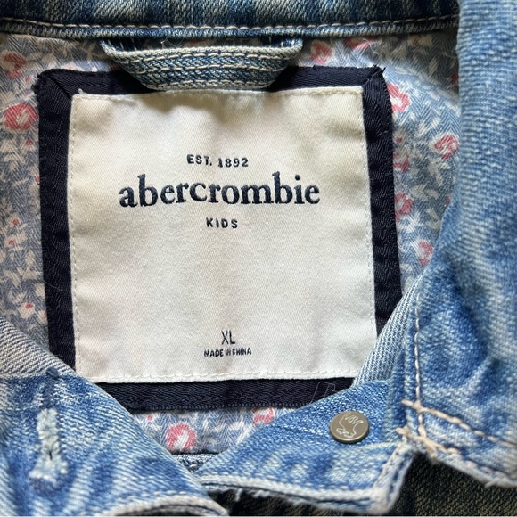 Abercrombie Classic Crop Jean Jacket, Adult XS and Kids XL - Picture 7 of 8